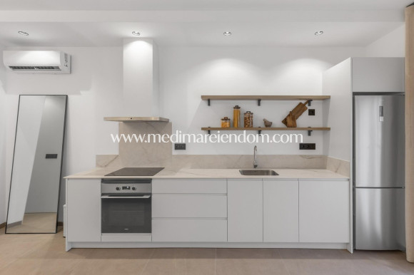 Nieuw gebouw - Appartement - Torrevieja - Playa Los Naufragos