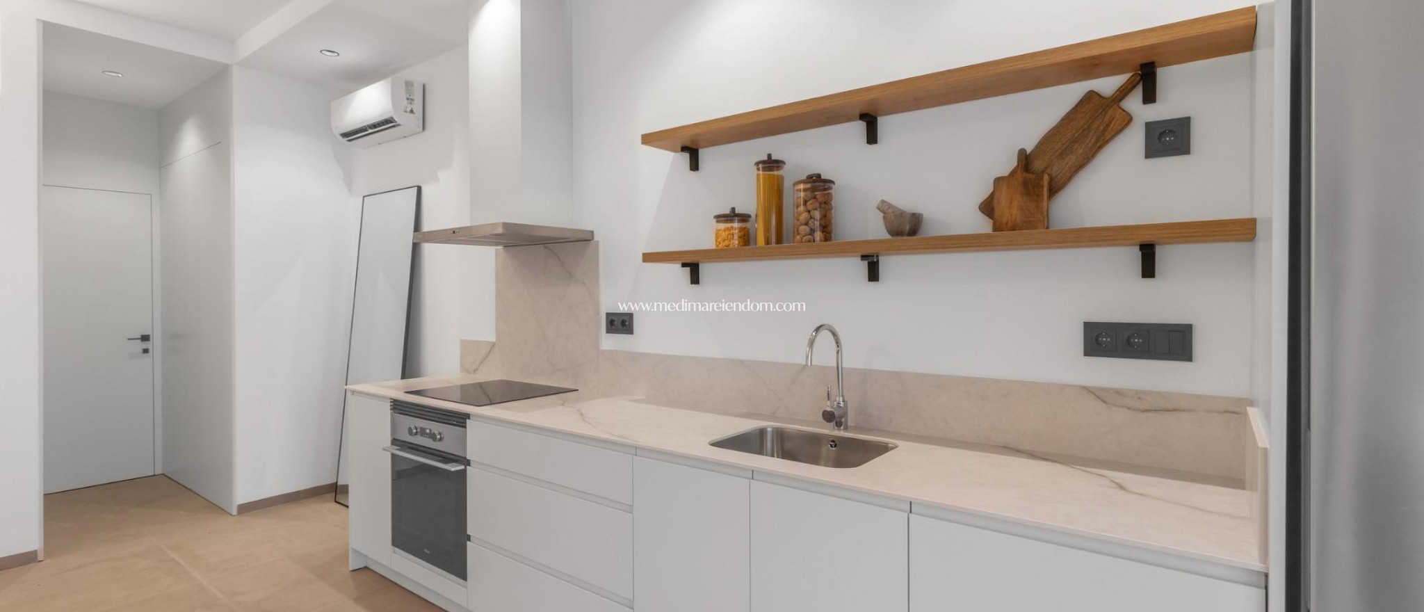 Nieuw gebouw - Appartement - Torrevieja - Playa Los Naufragos