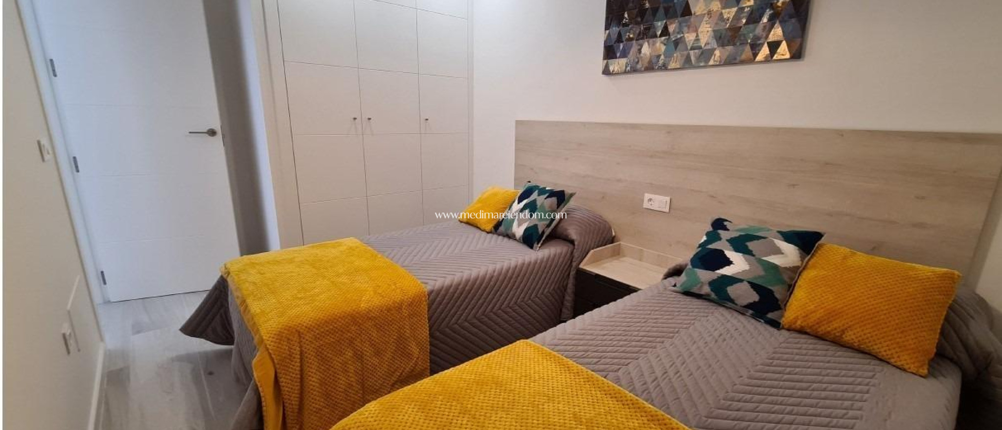 Nieuw gebouw - Geschakelde Woning - Avileses