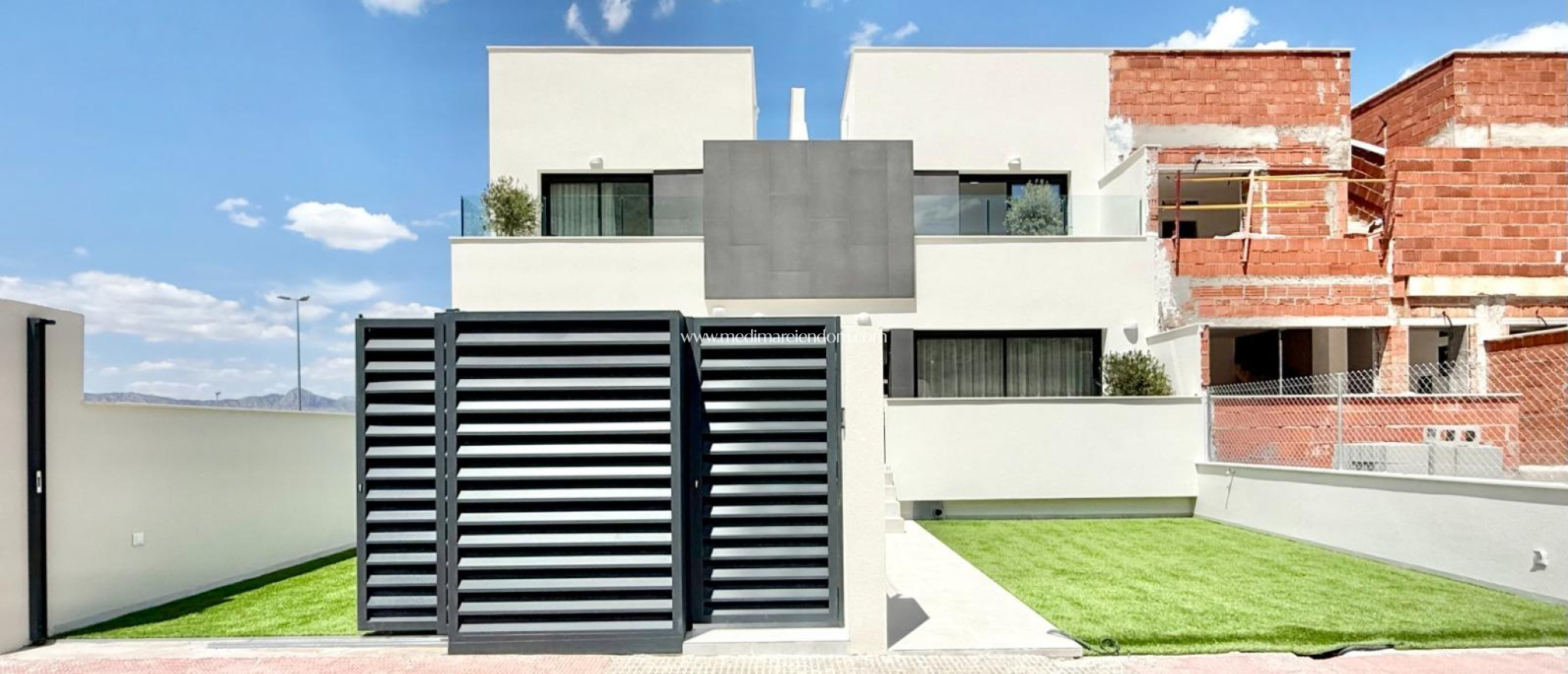 Nieuw gebouw - Geschakelde Woning - Cox - Sin Zona