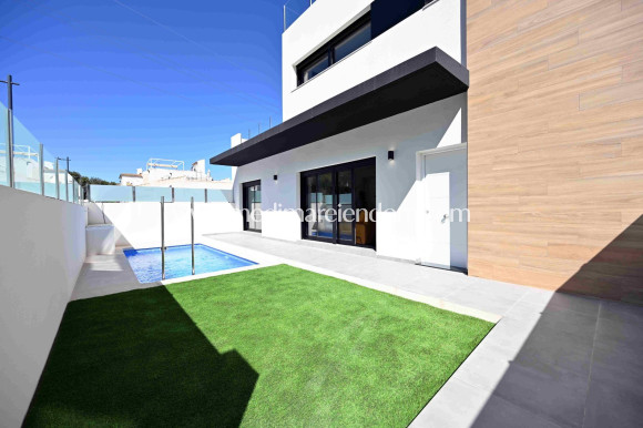 Nieuw gebouw - Geschakelde Woning - Orihuela Costa - Las Filipinas