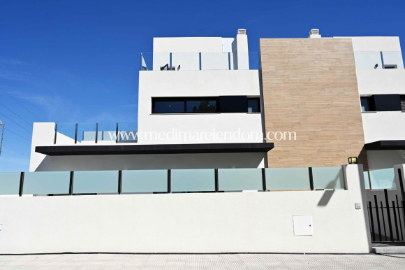 Nieuw gebouw - Geschakelde Woning - Orihuela Costa - Las Filipinas