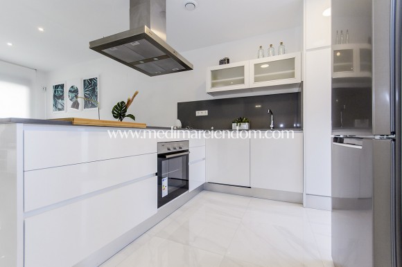 Nieuw gebouw - Geschakelde Woning - Polop