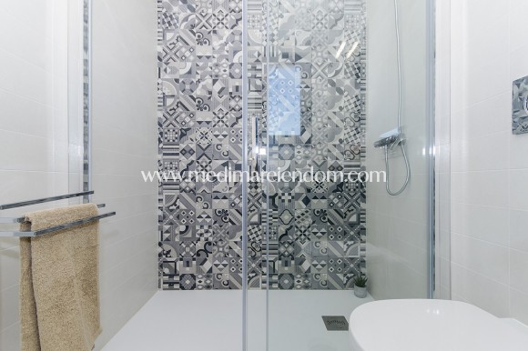 Nieuw gebouw - Geschakelde Woning - Polop