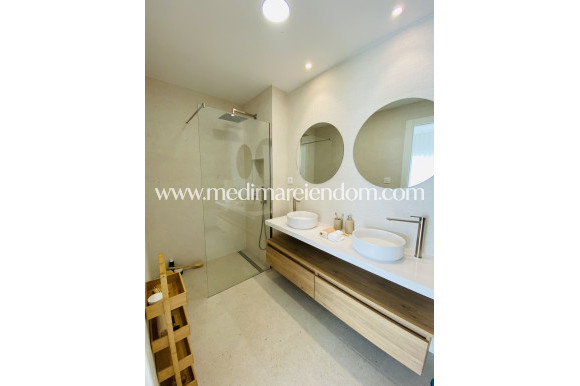 Nieuw gebouw - Lage bungalow - Pilar de la Horadada