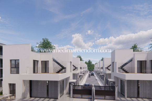 Nieuw gebouw - Terrasvormig - La Herrada