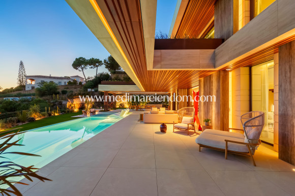 Nieuw gebouw - Villa - Benahavis