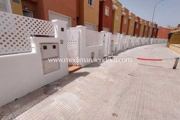 Nieuw gebouw - Villa - Bigastro