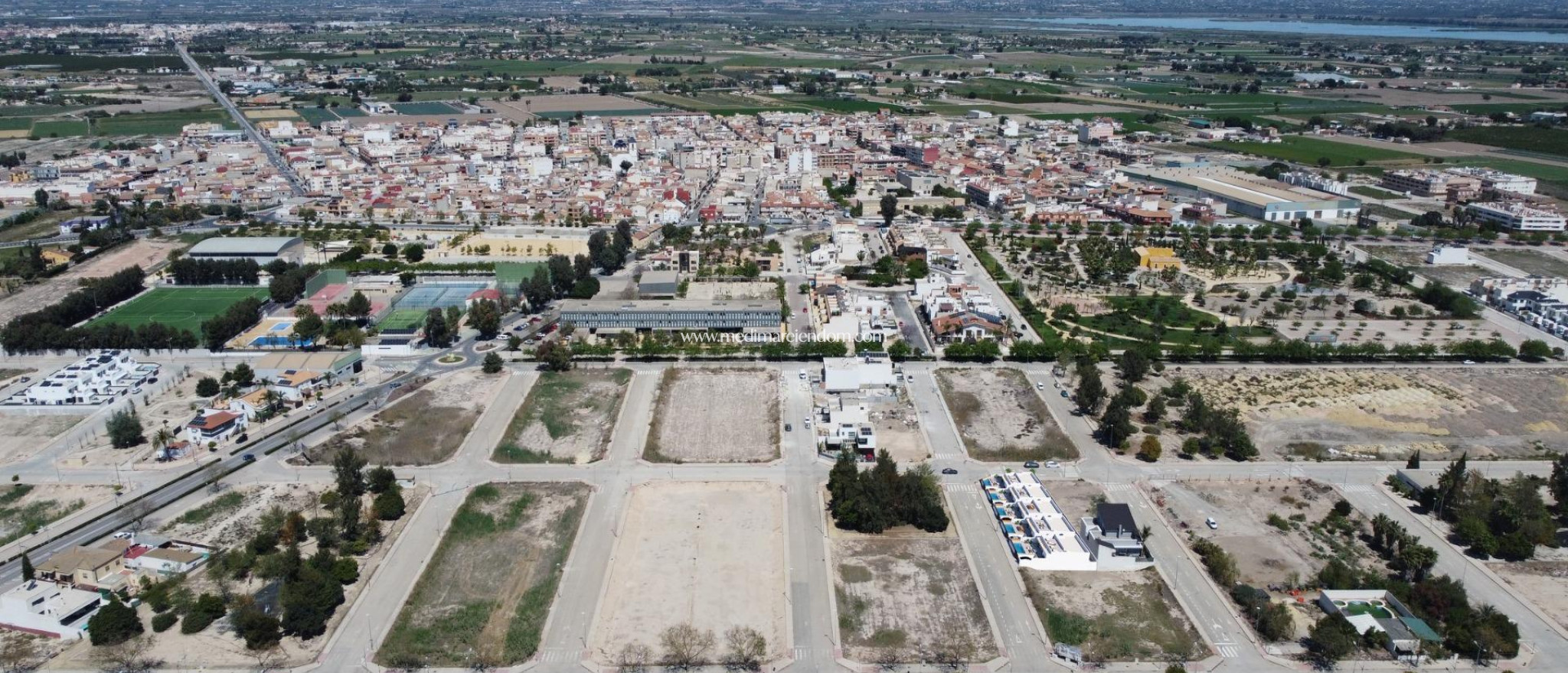 Nieuw gebouw - Villa - Dolores - polideportivo