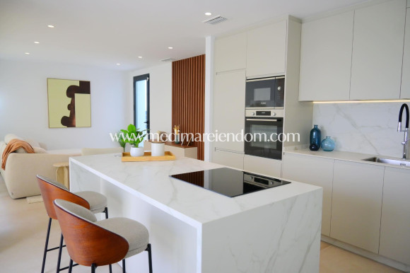 Nieuw gebouw - Villa - Dolores - polideportivo