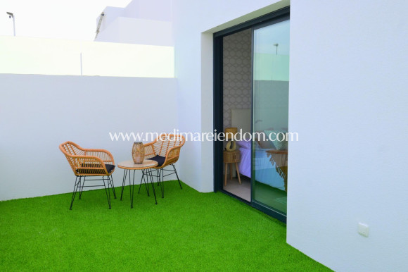 Nieuw gebouw - Villa - Dolores - polideportivo