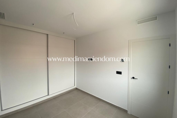 Nieuw gebouw - Villa - Los Alcazares - La Concha