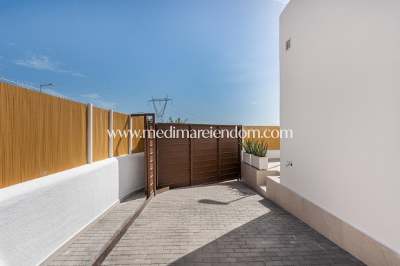 Nieuw gebouw - Villa - Los Alcazares - Serena Golf