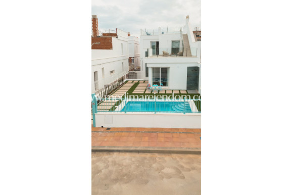 Nieuw gebouw - Villa - Los Alcazares