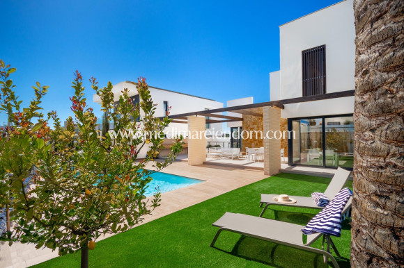 Nieuw gebouw - Villa - Orihuela Costa - Campoamor