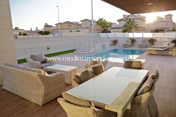 Nieuw gebouw - Villa - Orihuela Costa - Campoamor