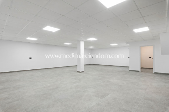 Nieuw gebouw - Villa - Orihuela Costa - La Zenia