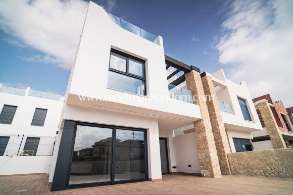 Nieuw gebouw - Villa - Orihuela Costa - Punta Prima