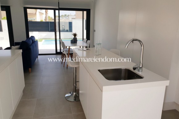 Nieuw gebouw - Villa - Pilar de la Horadada - Pinar De Campoverde