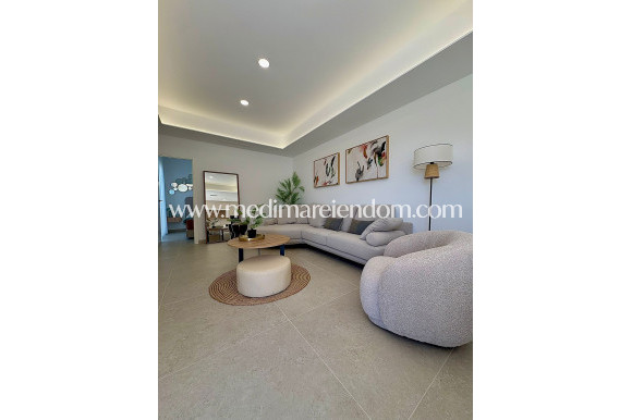 Nieuw gebouw - Villa - Roldán