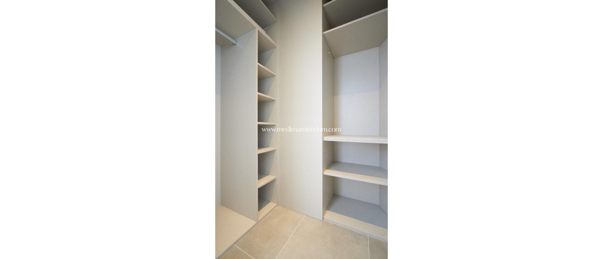 Nieuw gebouw - Villa - San Juan Alicante - La Font