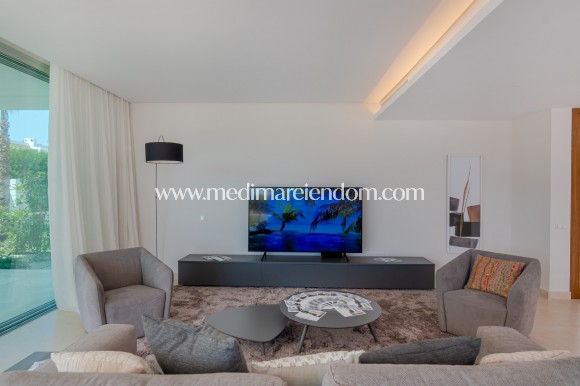 Nieuw gebouw - Villa - San Pedro de Alcántara 