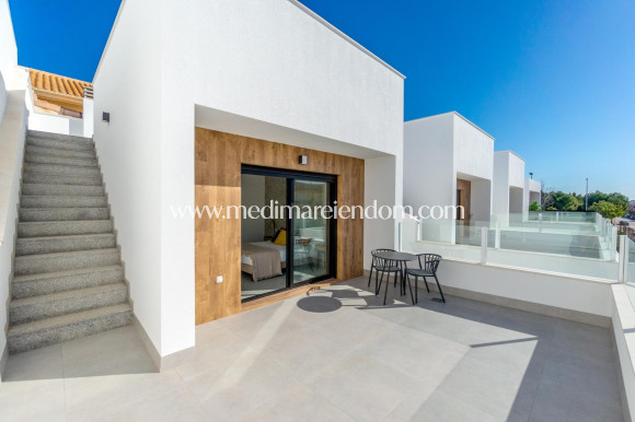 Nieuw gebouw - Villa - San Pedro del Pinatar - Polideportivo