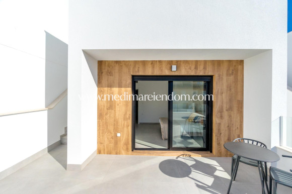 Nieuw gebouw - Villa - San Pedro del Pinatar - Polideportivo