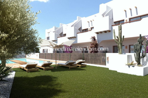 Nouvelle Construction - Bungalow - Pilar de la Horadada - pueblo