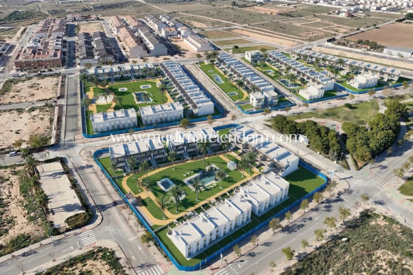 Nouvelle Construction - Bungalow - Pilar de la Horadada - pueblo