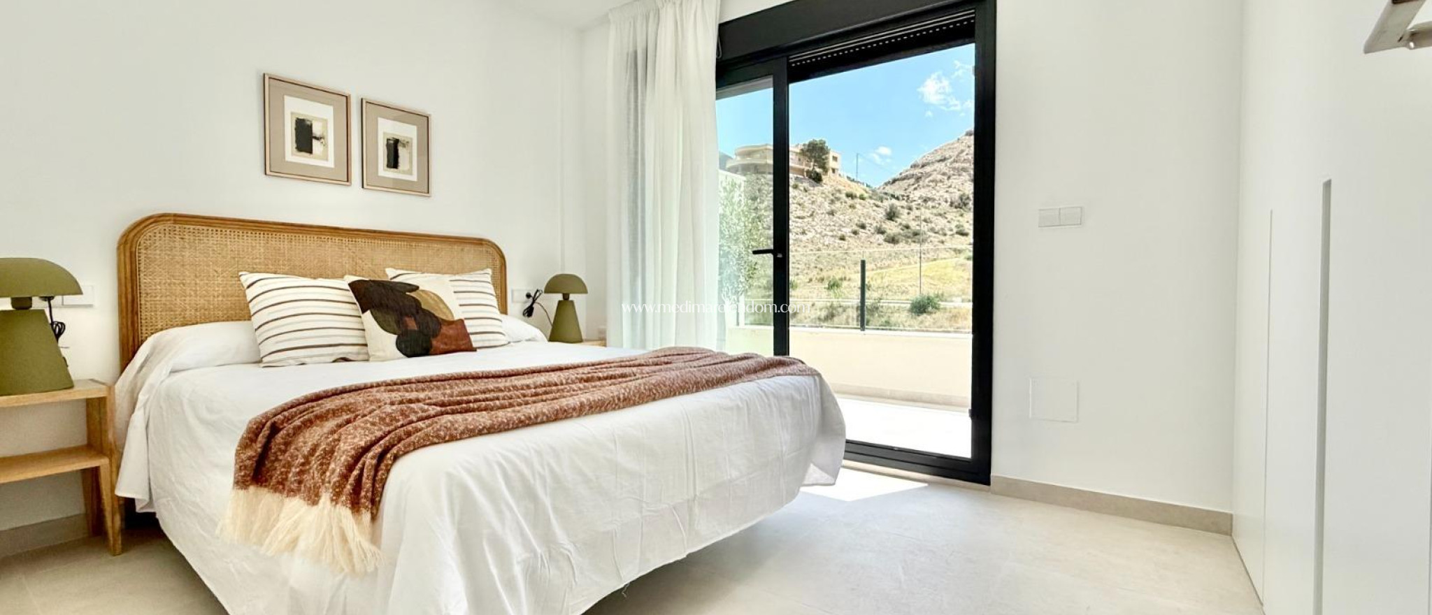 Nouvelle Construction - Maison Mitoyenne - Cox - Sin Zona