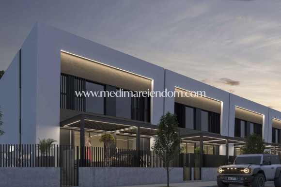 Nouvelle Construction - Maison Mitoyenne - Dolores - Sector 2