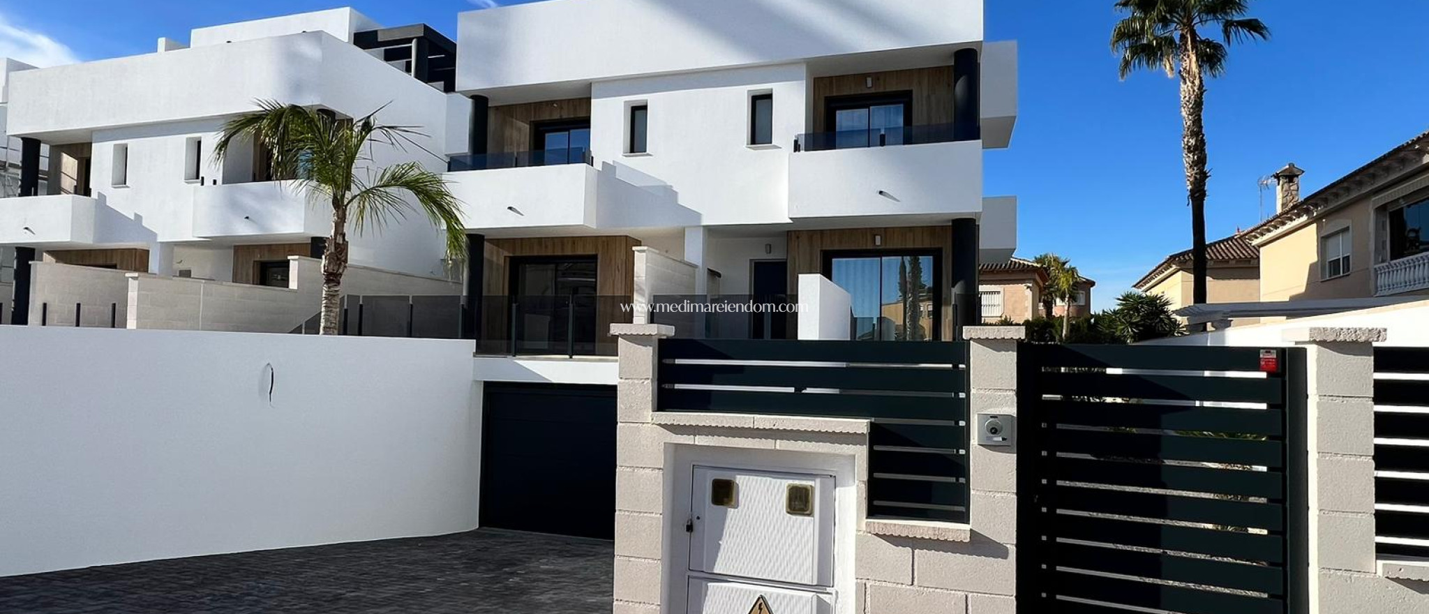 Nouvelle Construction - Terrasses - Benferri
