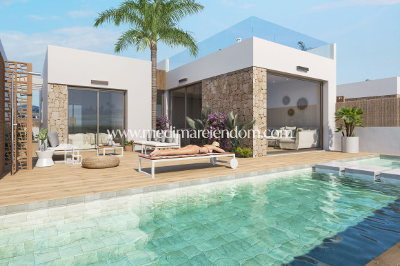 Nouvelle Construction - Villa - Los Alcazares