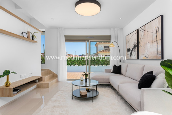 Nouvelle Construction - Villa - Los Alcazares