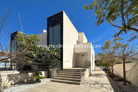 Nouvelle Construction - Villa - Los Belones