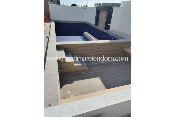 Nouvelle Construction - Villa - Orihuela Costa - La Zenia