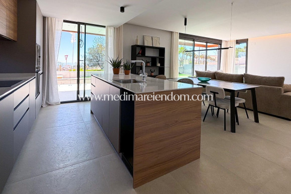Nouvelle Construction - Villa - Polop