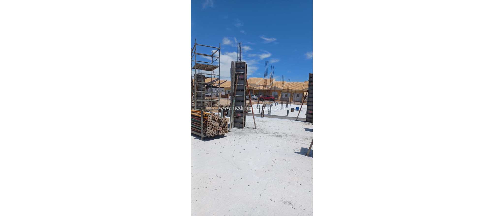 Nouvelle Construction - Villa - Roldán