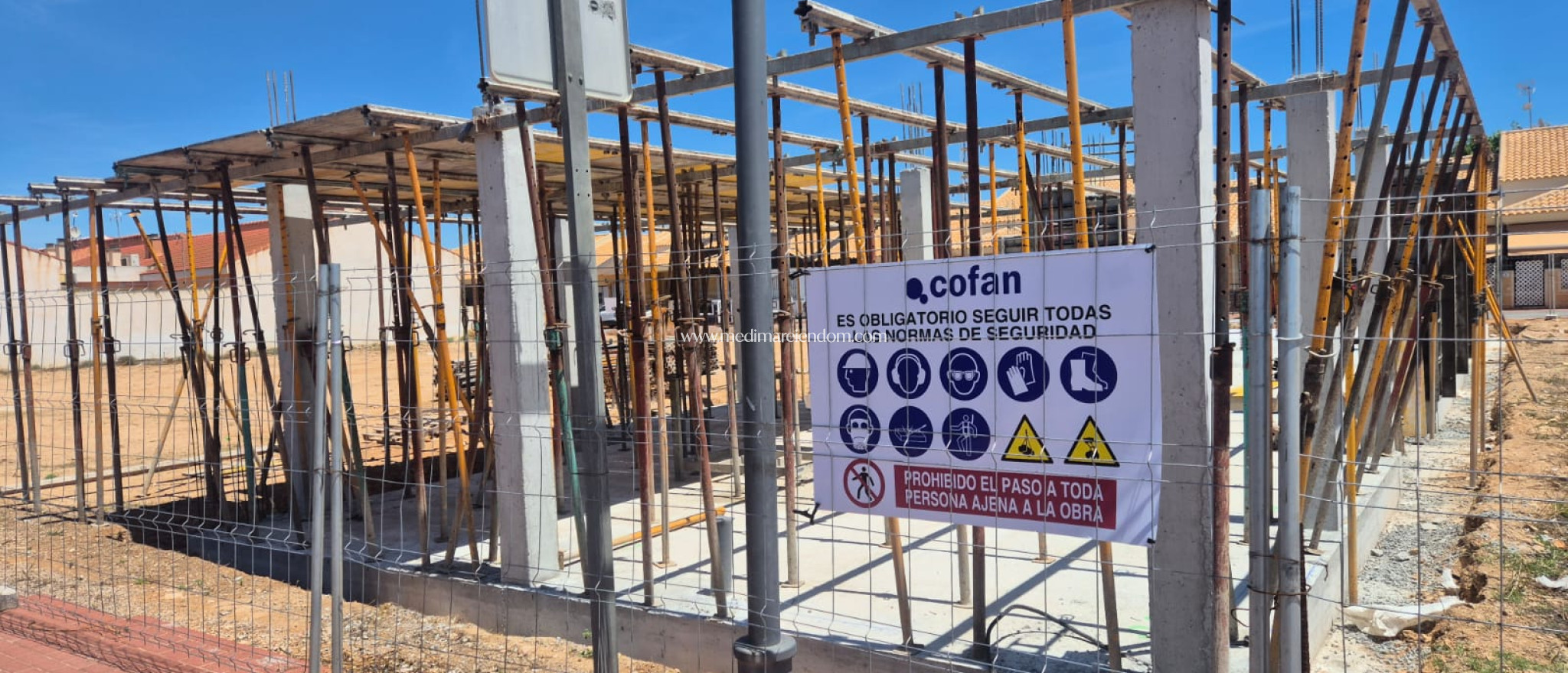 Nouvelle Construction - Villa - Roldán