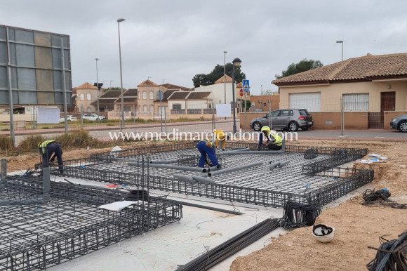Nouvelle Construction - Villa - Roldán