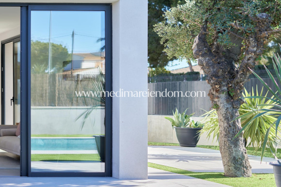 Nouvelle Construction - Villa - San Juan Alicante - La Font