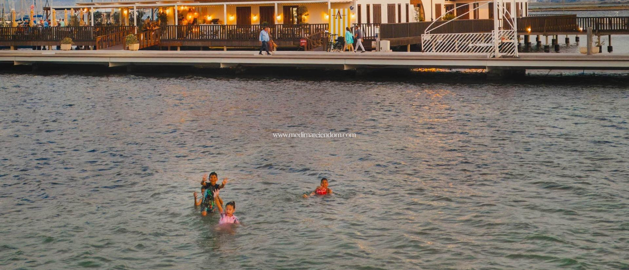 Новостройки - Апартаменты - Los Alcazares - Parque Diana