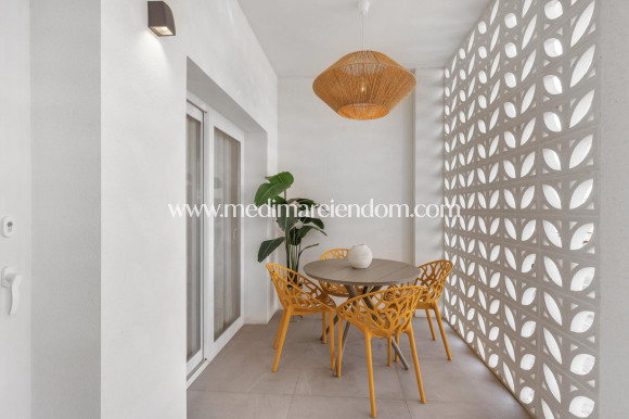 Новостройки - Апартаменты - Torrevieja - Playa Los Naufragos