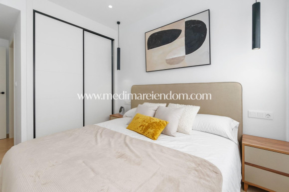 Новостройки - Bungalow - Torrevieja - Los Balcones