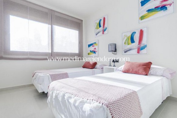 Новостройки - Bungalow - Torrevieja - Los Balcones