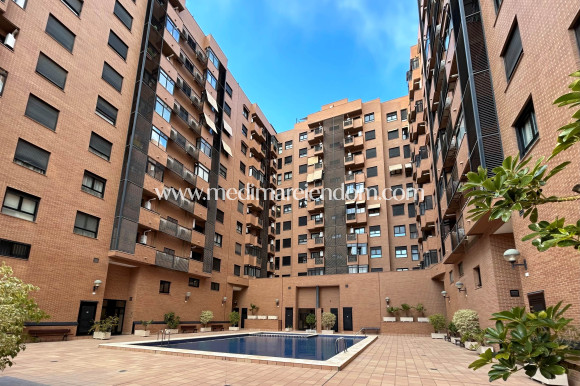 Новостройки - Квартира на первом этаже - Alicante (Alacant)