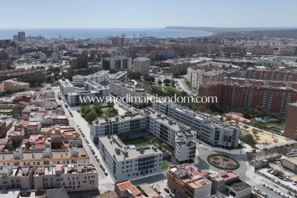 Новостройки - Квартира на первом этаже - Alicante (Alacant)