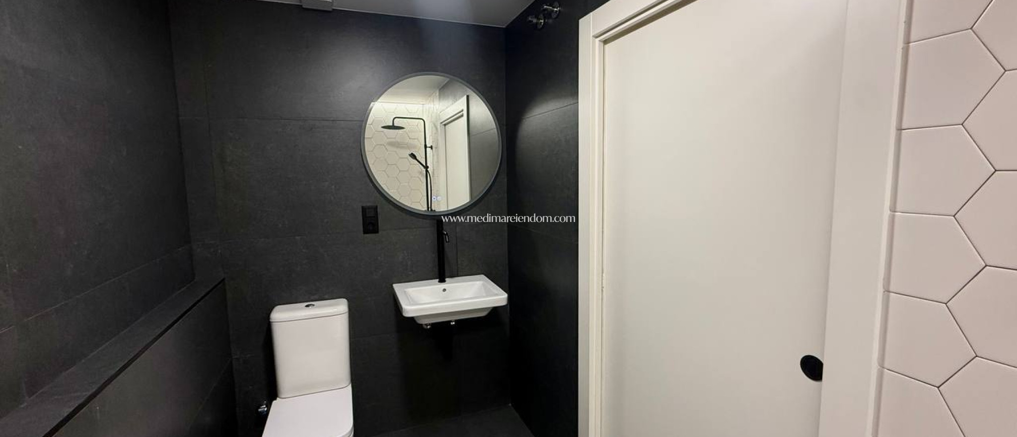 Новостройки - Квартира на первом этаже - Alicante (Alacant)