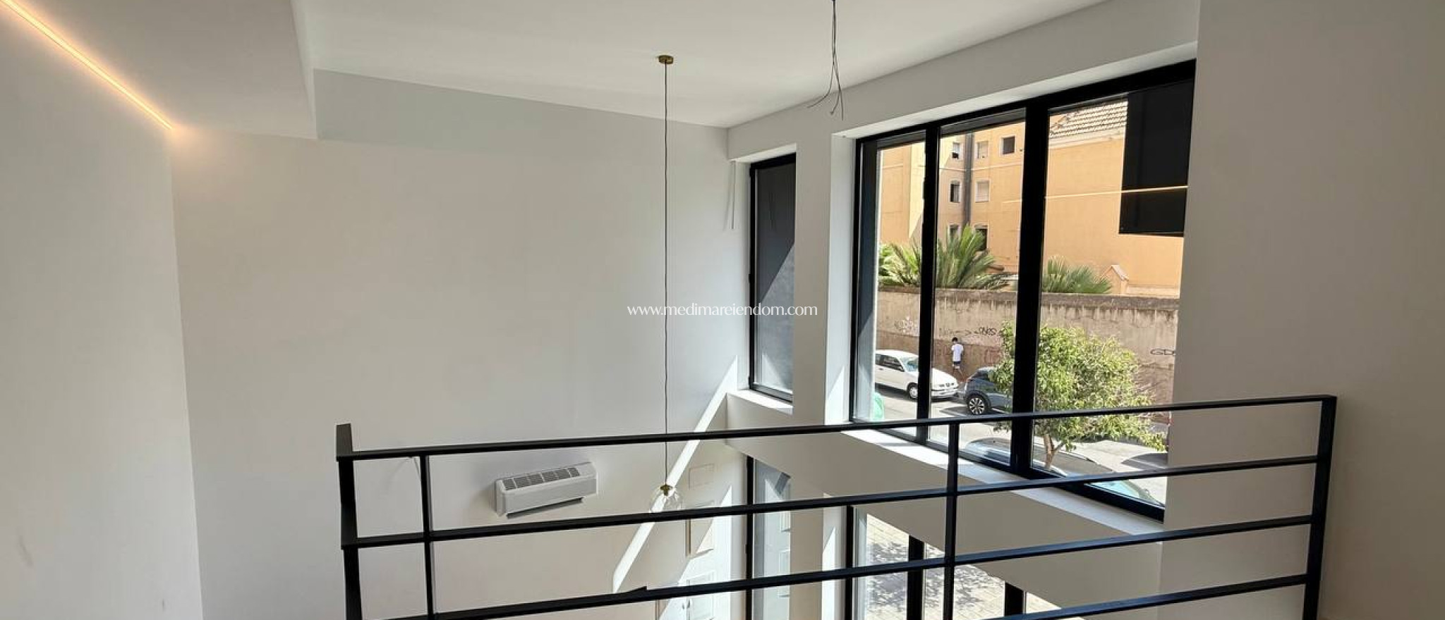Новостройки - Квартира на первом этаже - Alicante (Alacant)